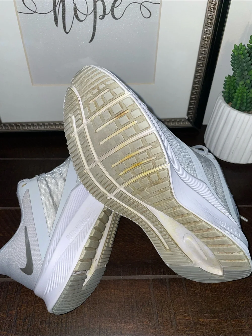 Nike shoes midsole
